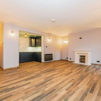 London Road, Cheltenham, GL52 - Photo 1