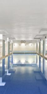 Light-Filled and Spacious Two-Bedroom Apartment - Photo 3