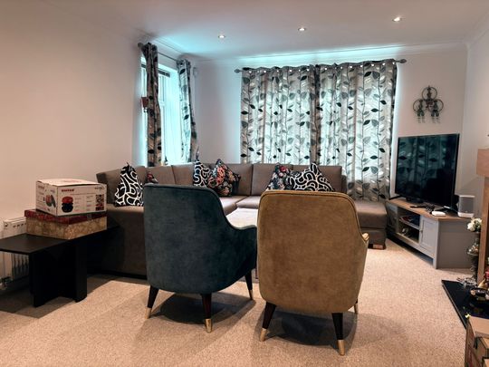 Pattinson Road, Reading - Photo 1