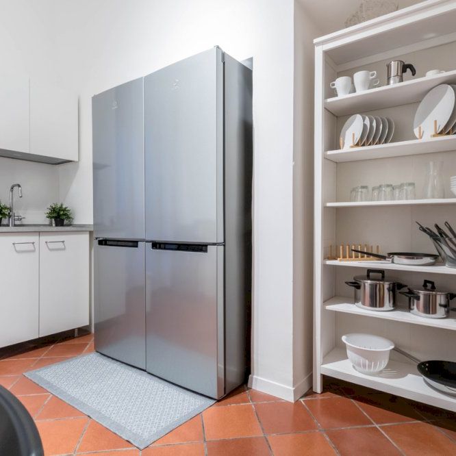 Beautiful single room with views in Milan - Photo 1