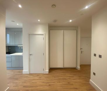 Studio to rent - Photo 6