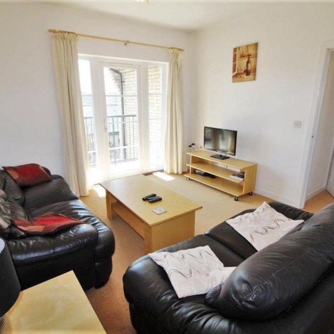 2 bedroom flat to rent - Photo 1