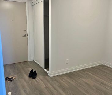 For Lease - 20 Meadowglen Place Unit# 723, Toronto, Ontario - Photo 2