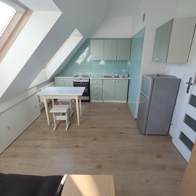 Podzamcze 2-pok. mieszkanie z niezależną kuchnią - Фото 1