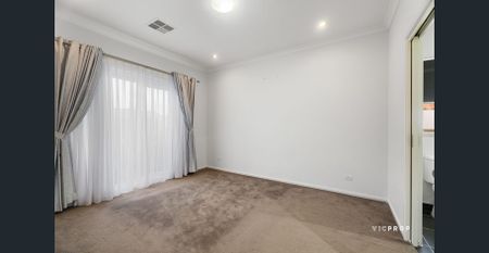 Fantastic Family Home in Truganina – Perfect for Comfortable Family Living - Photo 3