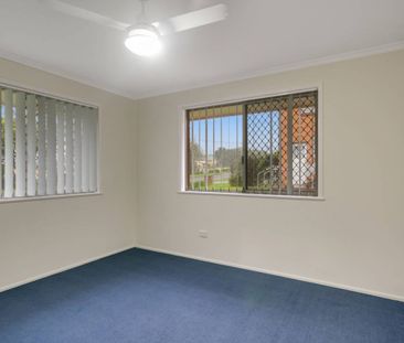 Stylish South Toowoomba Unit with Modern Comfort & Prime Location - Photo 4