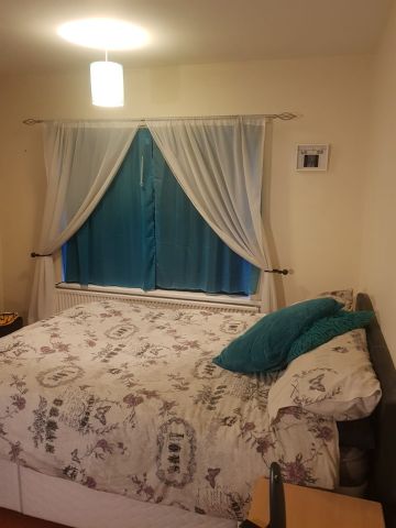 1 Bed Terraced House, Arley Terrace, LS12 - Photo 3