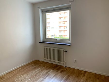 Norra Knoopgatan, Eskilstuna - Photo 4