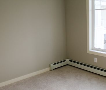 1 Bed + Den Condo For Rent In Auburn Bay W/ Undgr. Parking/ In Suit... - Photo 1