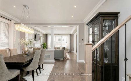 Detached Home For Lease | W9250779 - Photo 3