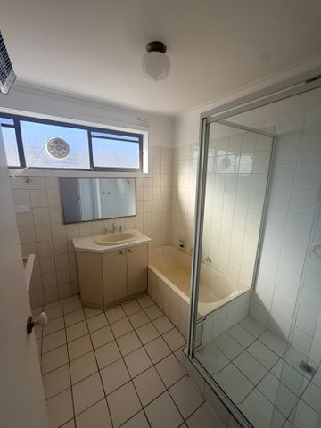 5 / 104 Westbury St, St Kilda East - Photo 2