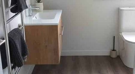 Fully furnished 2 bedroom in Taradale - Photo 4
