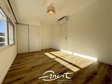 Location Maison 4 pièces 90m² NEUVILLE DE POITOU 86170 - Photo 3