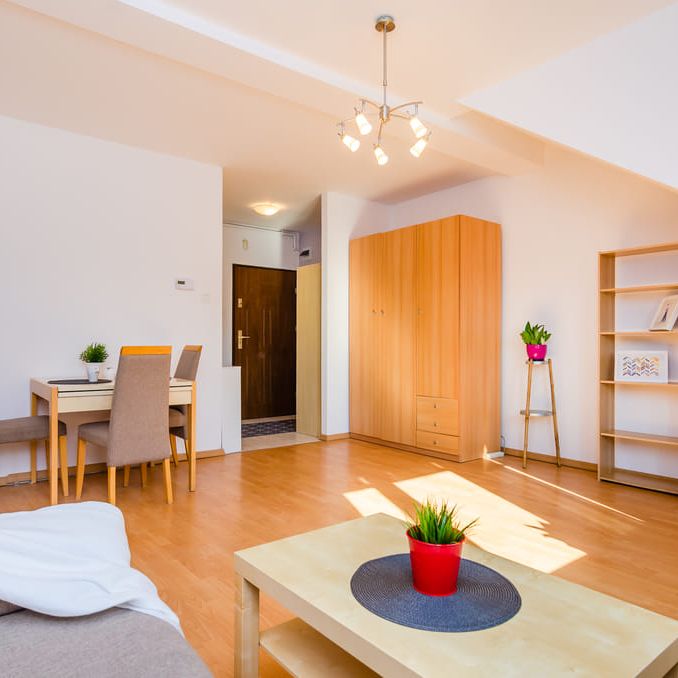 dwa pokoje/70 mkw/kameralny budynek 70 m² - Photo 1