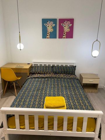 1 bedroom in a house share to rent - Photo 5