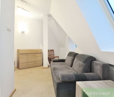 Kawalerka świeżo po remoncie - Zdjęcie 5