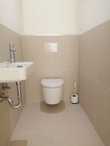 Moderne 2 Zimmerwohnung mit Loggia im Herzen der Mödlinger Altstadt - Foto 4