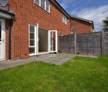 2 bedroom semi-detached house to rent - Photo 6