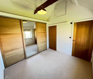 2 bedroom barn conversion to rent - Photo 4