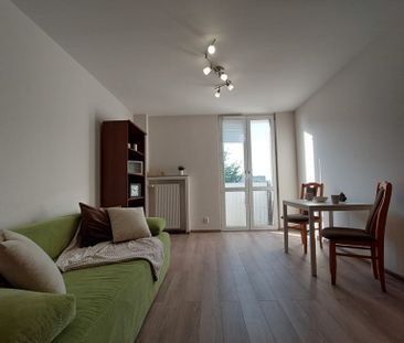 Przytulna kawalerka przy Metrze Wawrzyszew 24.1 m² - Photo 1