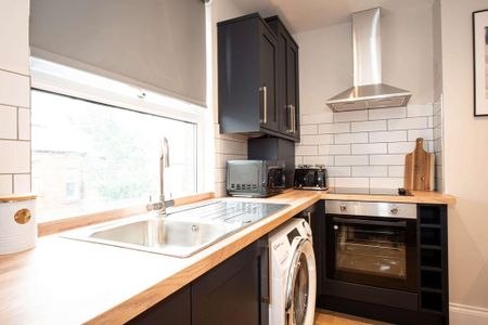 2 bedroom flat to rent - Photo 5