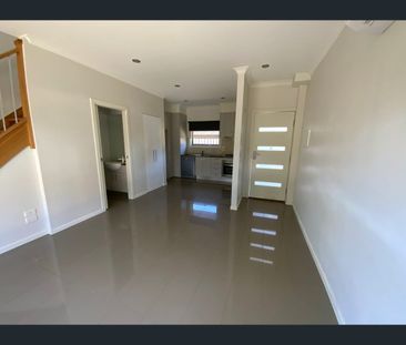 2/162 Widford Street, Broadmeadows, Vic 3047 - Photo 6