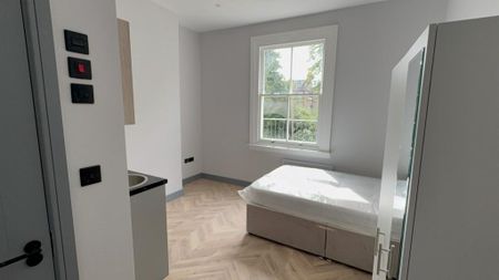 Studio to rent - Photo 5