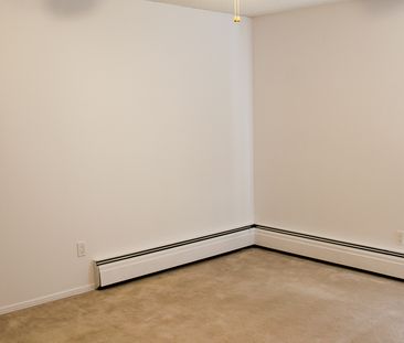 2 Bedroom Condo For Rent In Windsor Park: 40+ Bldg - Photo 3