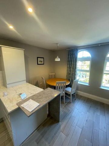 Apt 3, 34 Wellington Park, Belfast, BT9 6DN - Photo 2