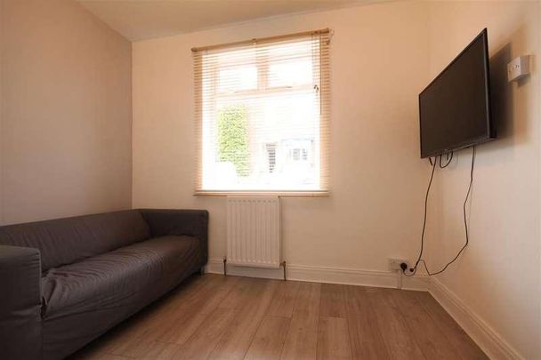 Greystoke Gardens, Sandyford, NE2 - Photo 1