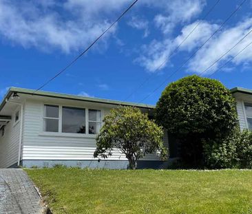 Sunny 4 Bedroom Family Home-Double Glazed - Photo 5