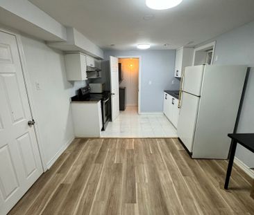 For Lease - 28 Bramhall Court Unit# Basement, Brampton, Ontario - Photo 3