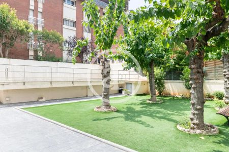 Piso de alquiler en Av. de Frederic Rahola, La Font d'en Fargues - Photo 3