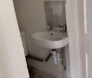 Studio Flat, Church Road, W3 - Photo 2