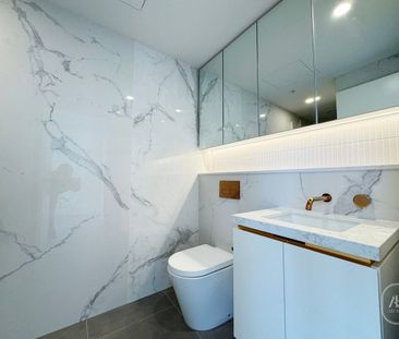 Modern 2-Bedroom Apartment in the Heart of Box Hill - Photo 1