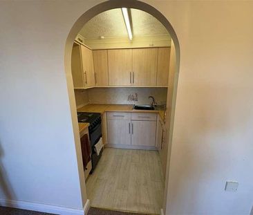 Conway Road, Colwyn Bay, LL29 - Photo 4