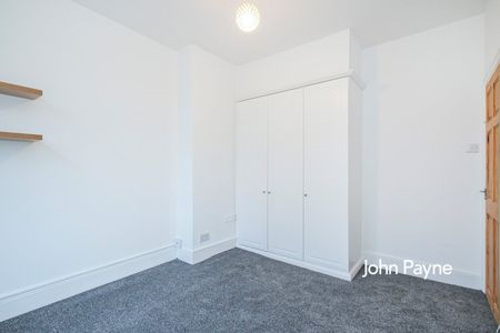 Terraced House to rent - Bostall Lane, London, SE2 - Photo 5