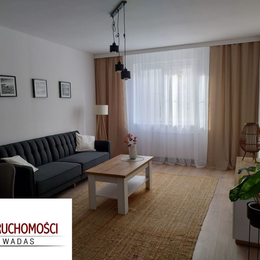 Mieszkanie 2 pokojowe po remoncie oś.Waryńskiego - Photo 1