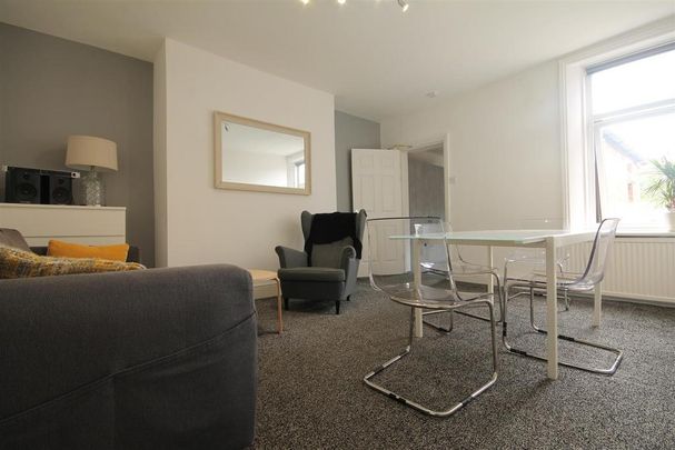 1 bedroom in a house share to rent - Photo 1