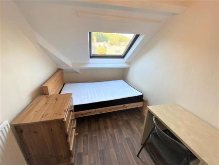 6 bedroom house to rent - Photo 4