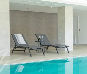 Maison à louer Cagnes Sur Mer, Cote d'Azur, France9 000 EUR / Mois - Photo 4