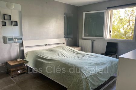 Location appartement 2 pièces 35 m² Toulon - Photo 2