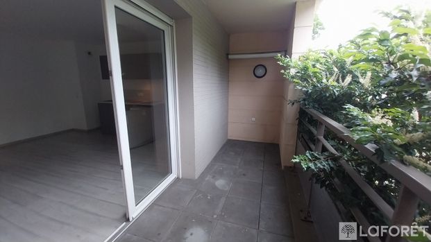 Apartment - Photo 1