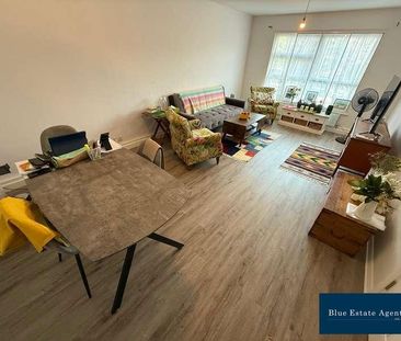 Thistleworth Close, Isleworth, TW7 - Photo 1