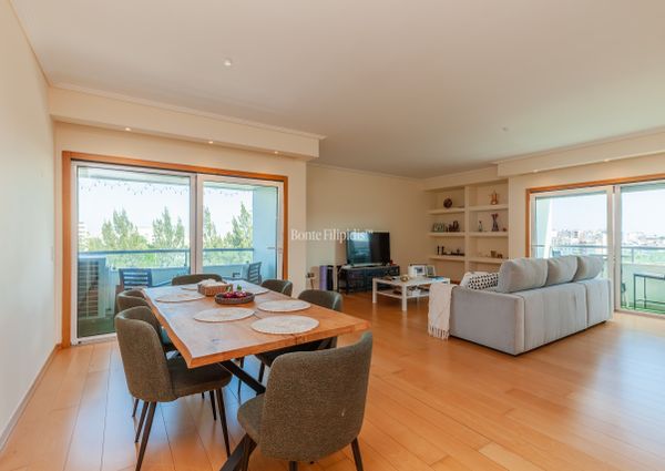 Apartamento T3 em Lisboa