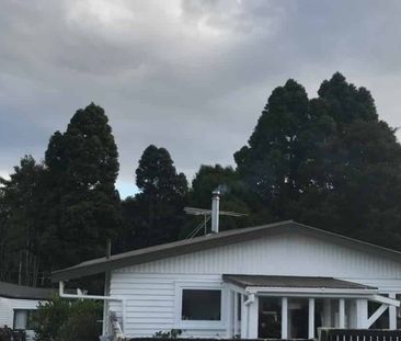 2 Bedroom home - Leigh - Photo 4