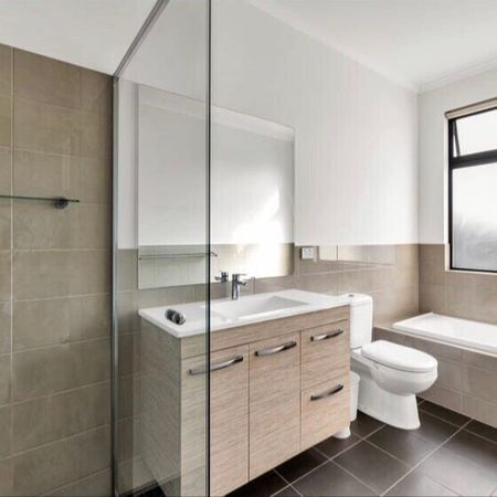 Lightsview - Photo 3