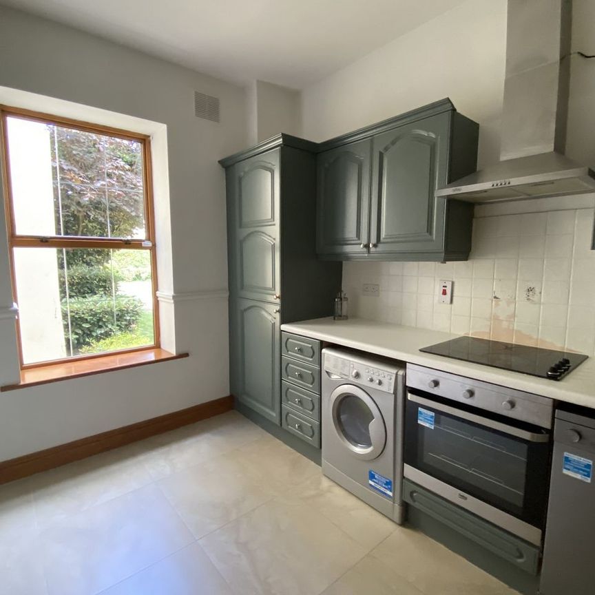 Apartment 2, Westminster Hall, Westminster Road, Dubl, Foxrock, Dublin 18 - Photo 1