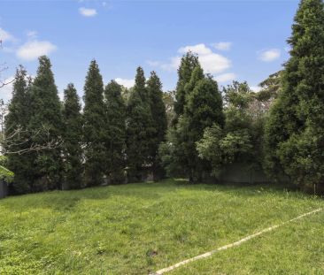 Three Bedroom Home - Photo 3