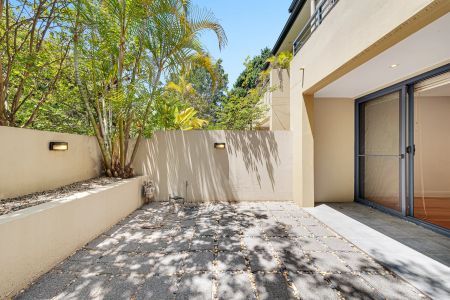 3/2 Armstrong Street, Willoughby. - Photo 2